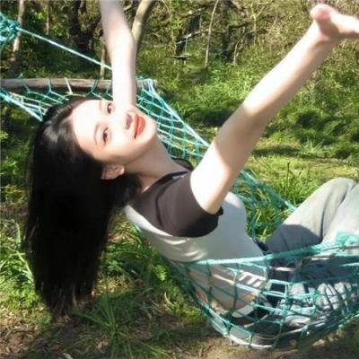 不认识的女友